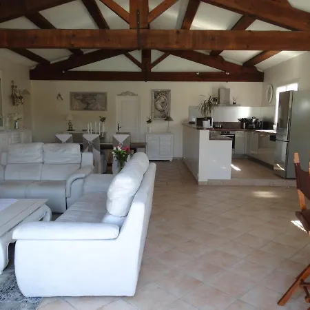 Marines Bed and Breakfast 3*