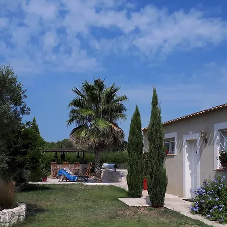 Marines Bed and Breakfast 3*