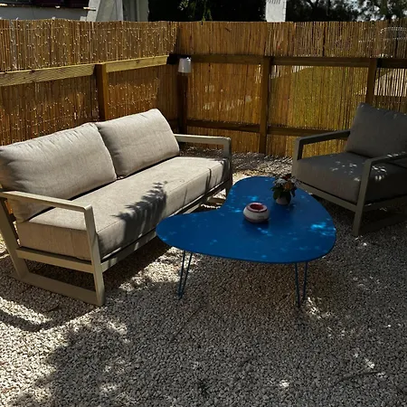 Marines Bed and Breakfast 3*