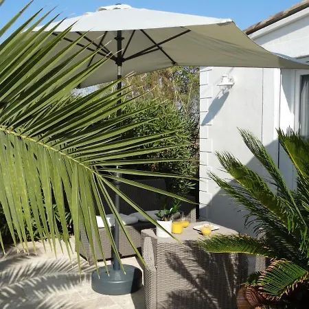 Bed & Breakfast Marines Aigues-Mortes
